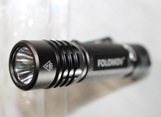 Folomov 18650S Nichia LED Flashlight Review